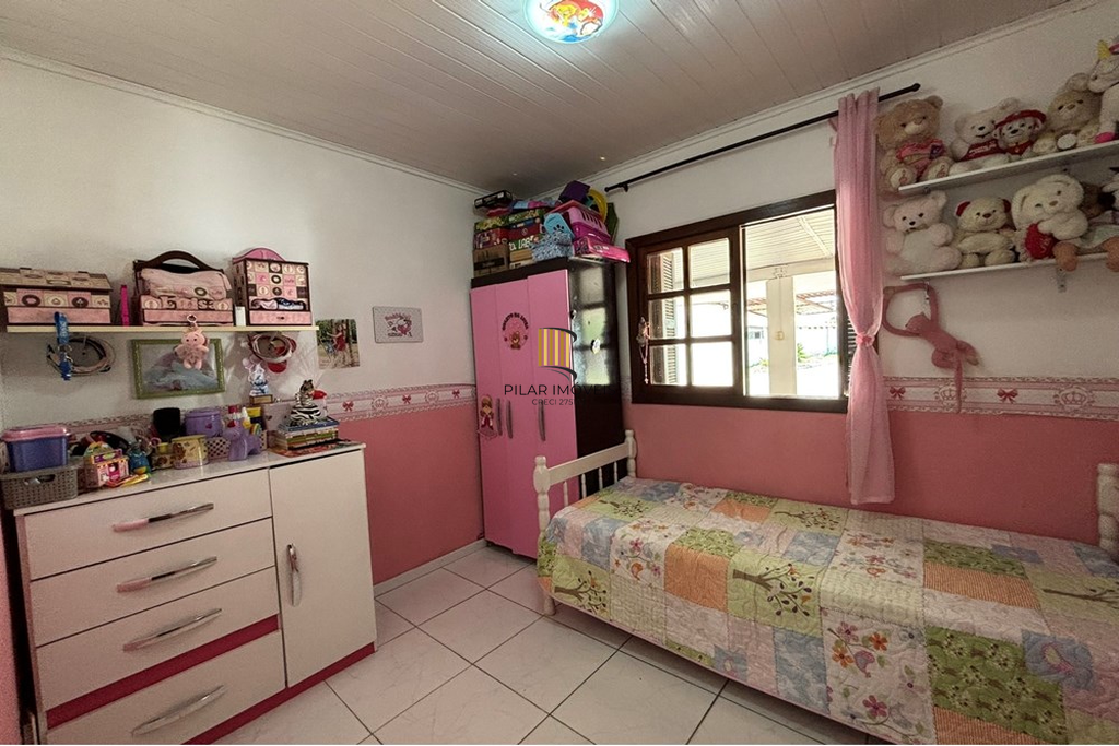 Casa 2 dormitórios no bairro Guajuviras