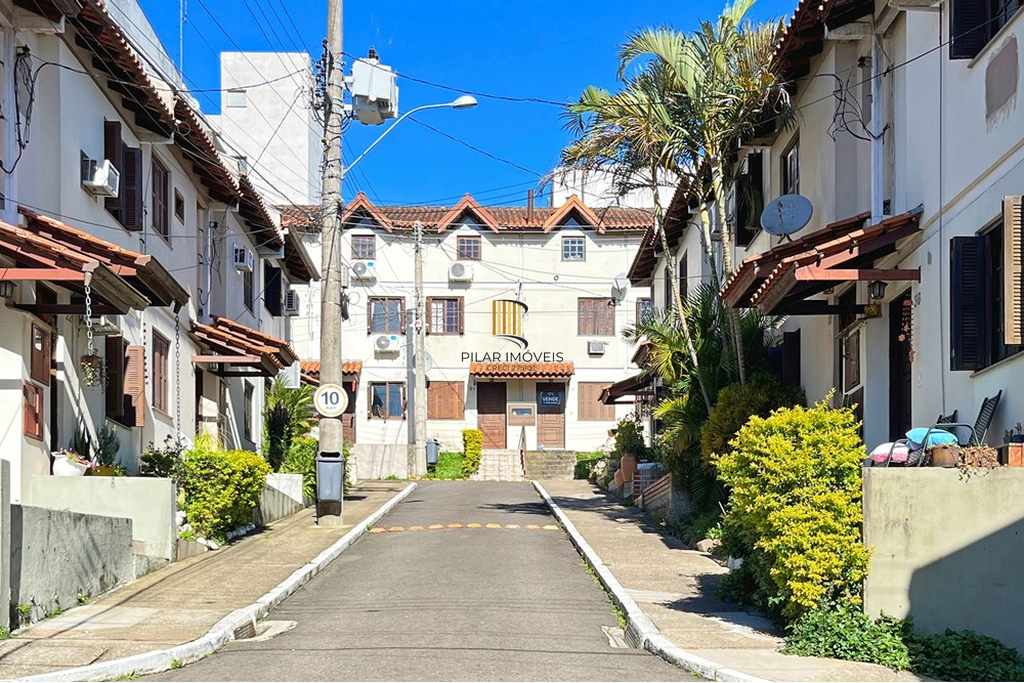 Casa de Condomínio 2 dormitórios no bairro Vila Nova