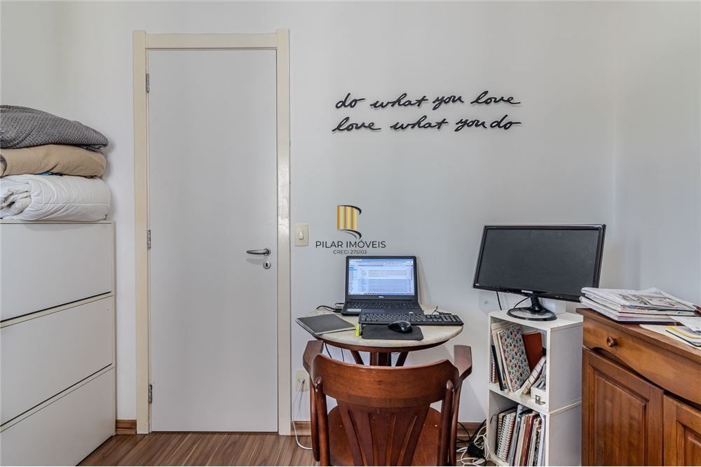 Apartamento 2 dormitórios no bairro Jardim Lindóia