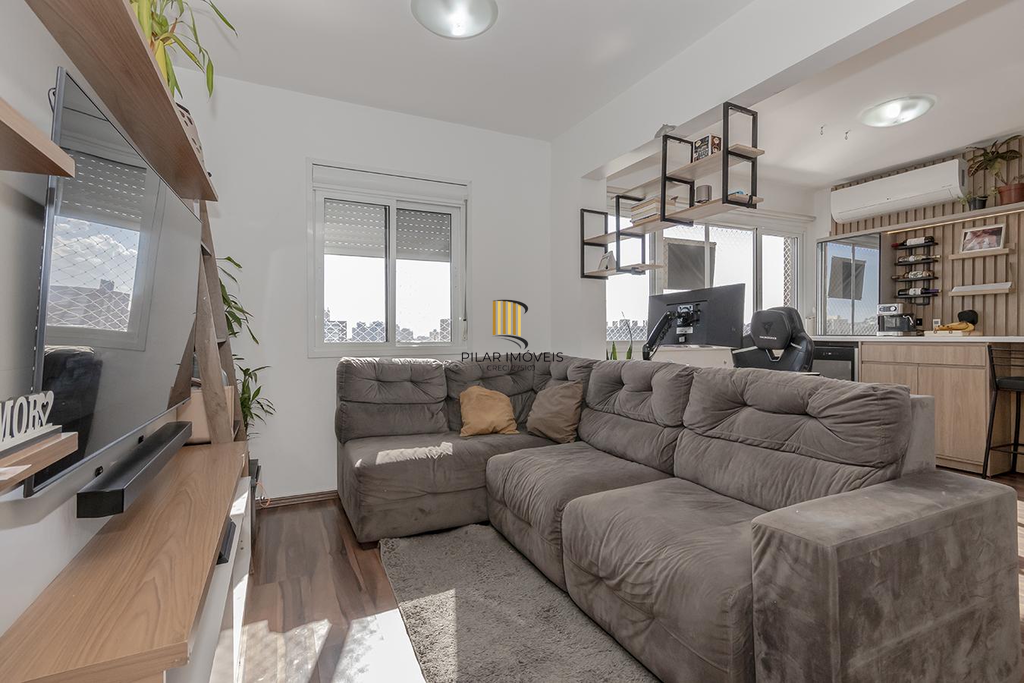 Apartamento 3 dormitórios no bairro Azenha