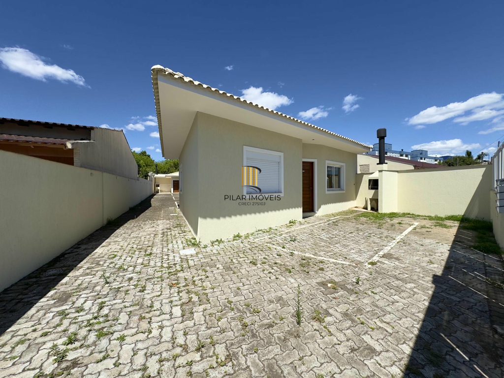 Casa de Condomínio 2 dormitórios no bairro Olaria