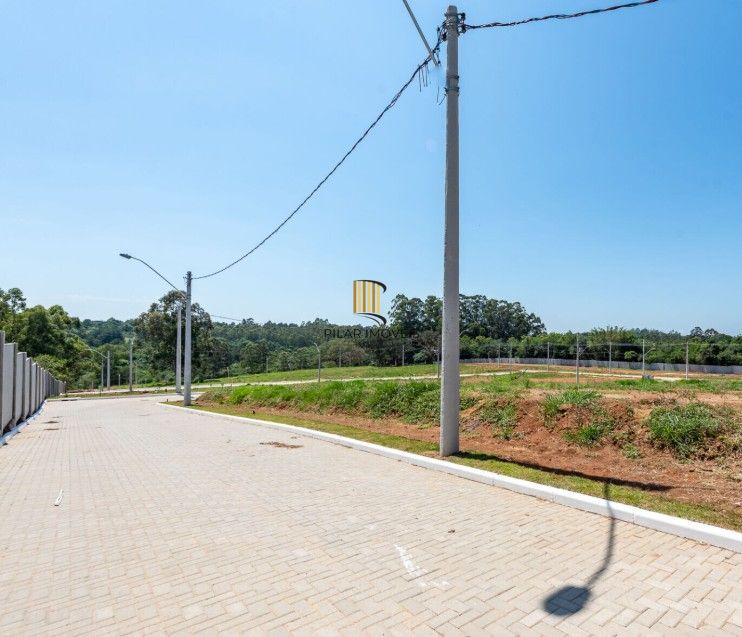 Casa no Cond Caminho do Verde II, com 03 dorm, sendo 01 suite, 98m2 e 02 vagas