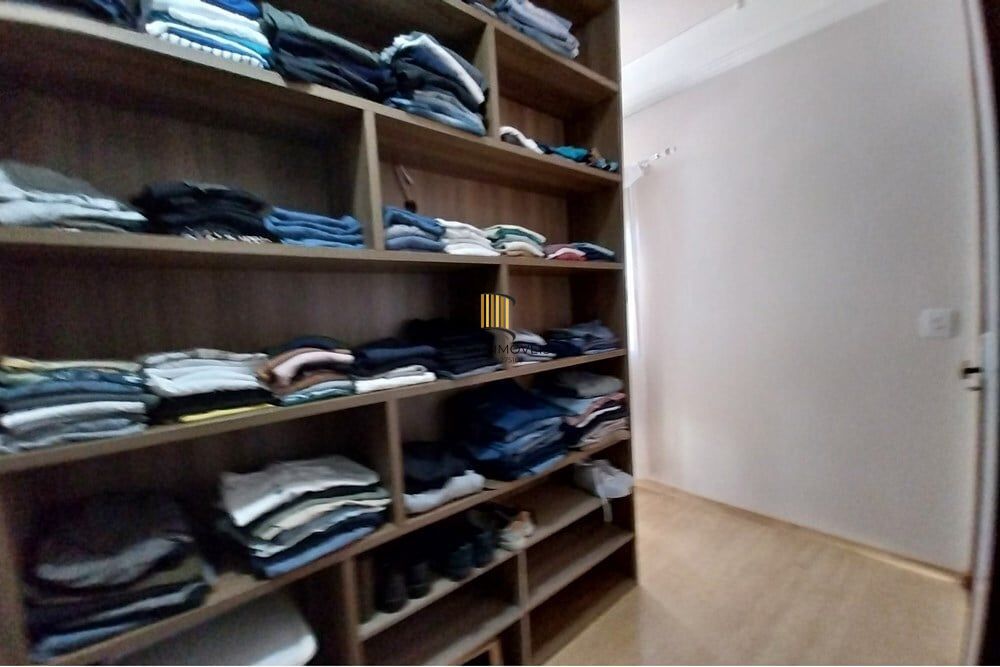 Casa 3 dormitórios no bairro Sumaré