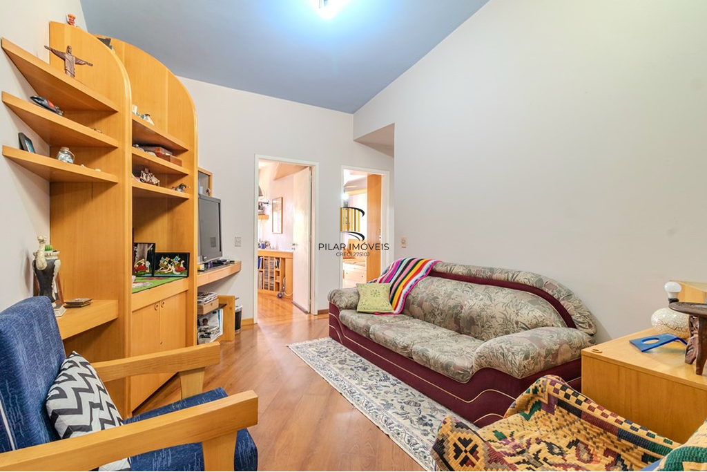 Casa 3 dormitórios no bairro Chácara das Pedras