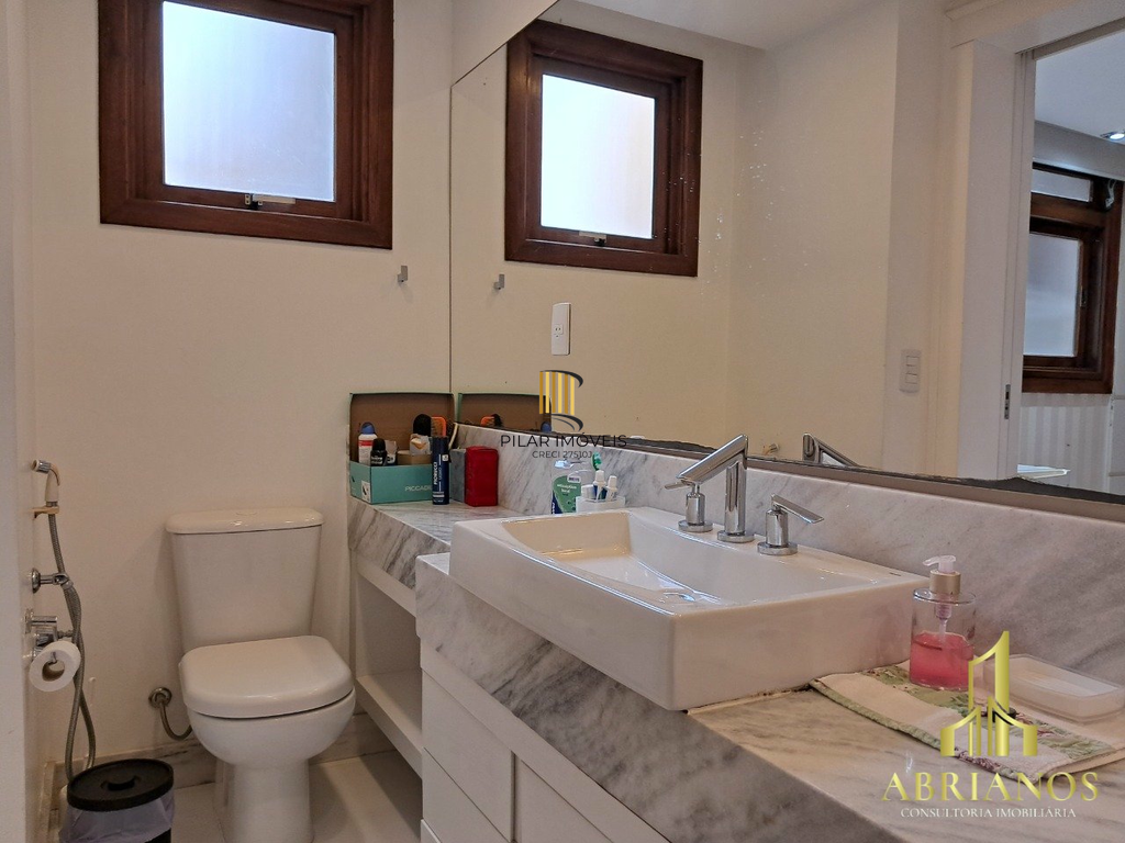 Cobertura 3 dormitórios no bairro Menino Deus