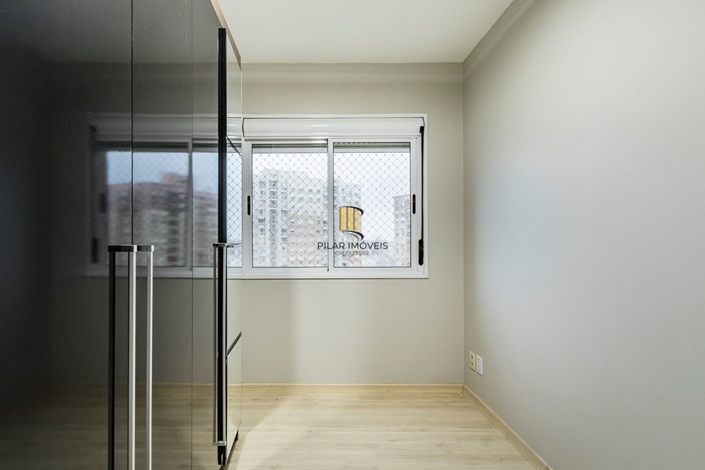 Apartamento 3 dormitórios no bairro Vila Ipiranga