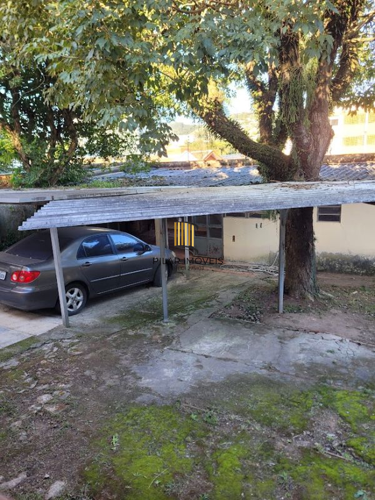Casa 3 dormitórios no bairro Teresópolis