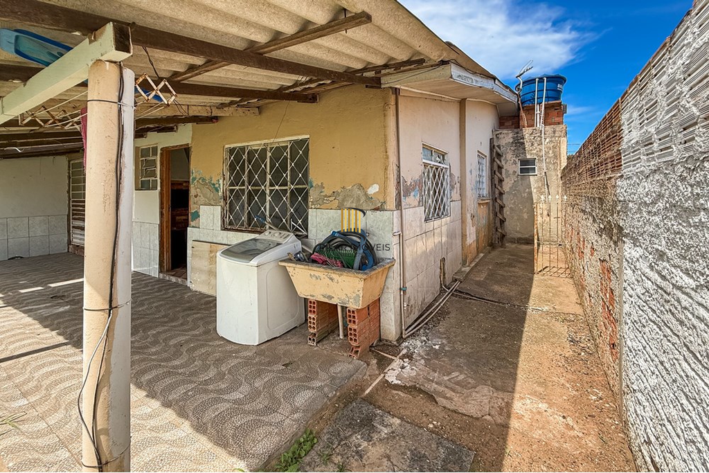 Casa 2 dormitórios no bairro Mathias Velho