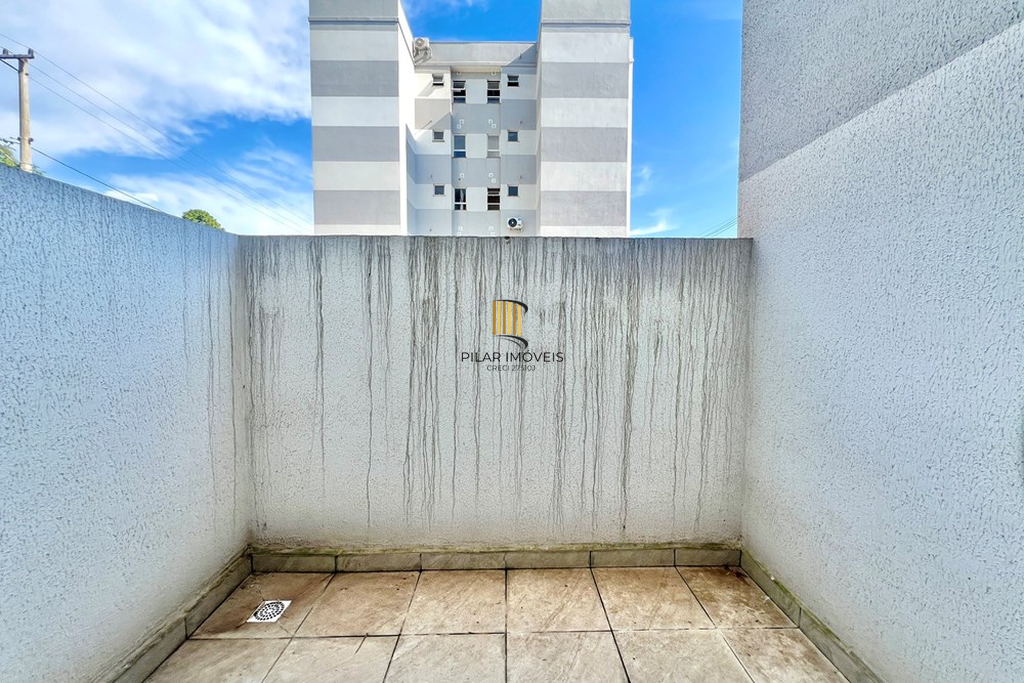 Apartamento 2 dormitórios no bairro Olaria