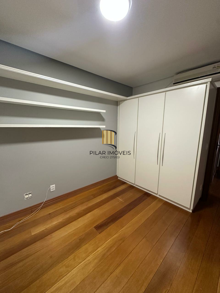 Casa 3 dormitórios no bairro Tristeza