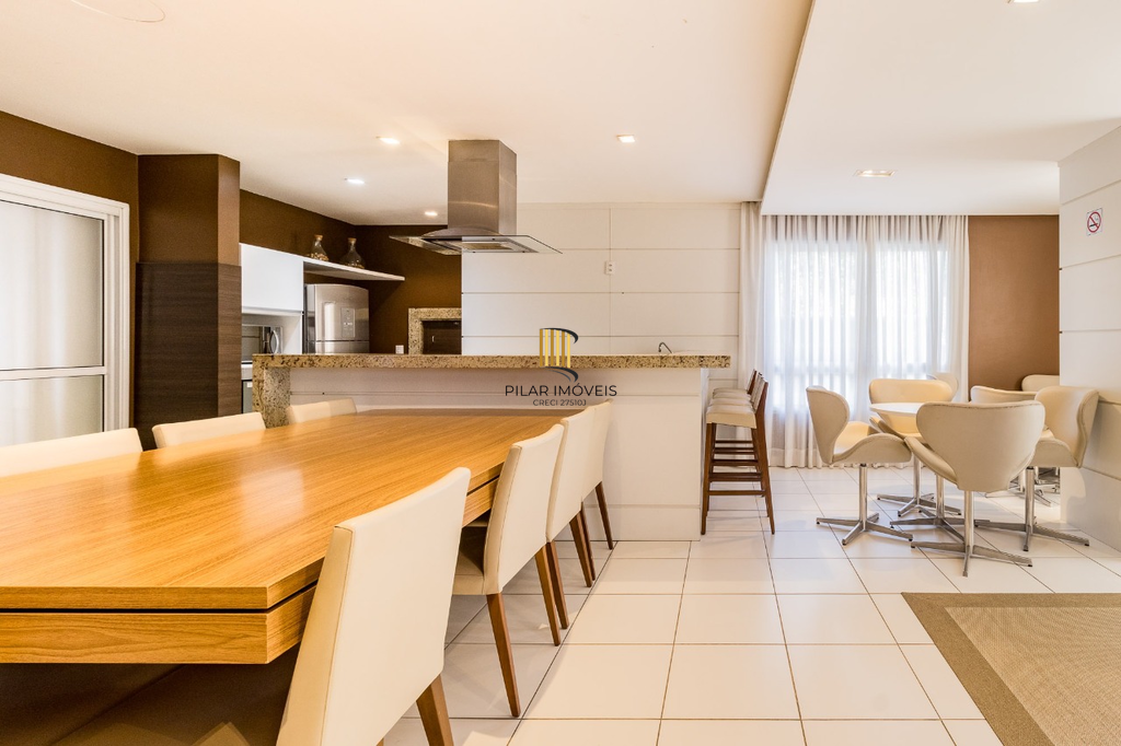 Apartamento 2 dormitórios no bairro Passo da Areia