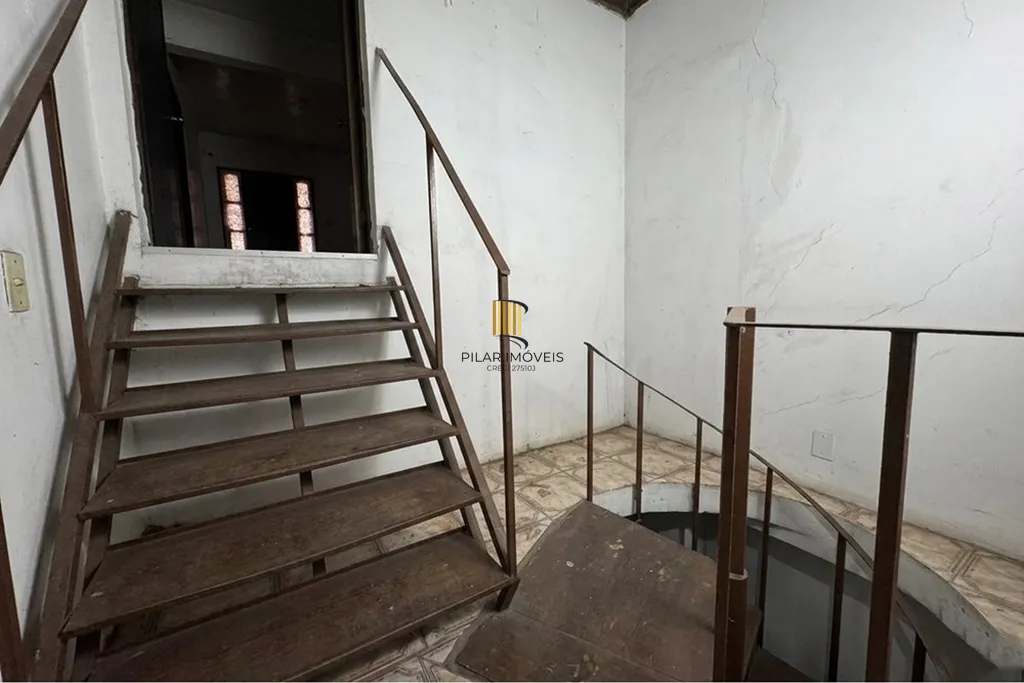 Casa 6 dormitórios no bairro São José
