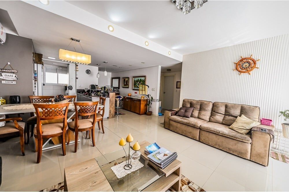Apartamento 3 dormitórios no bairro Camaquã