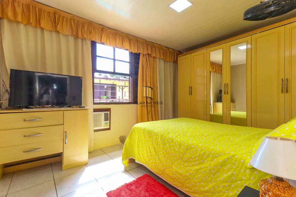 Casa 3 dormitórios no bairro Rubem Berta