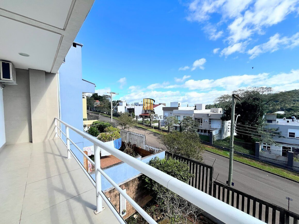 Casa de Condomínio 3 dormitórios no bairro Vila Nova