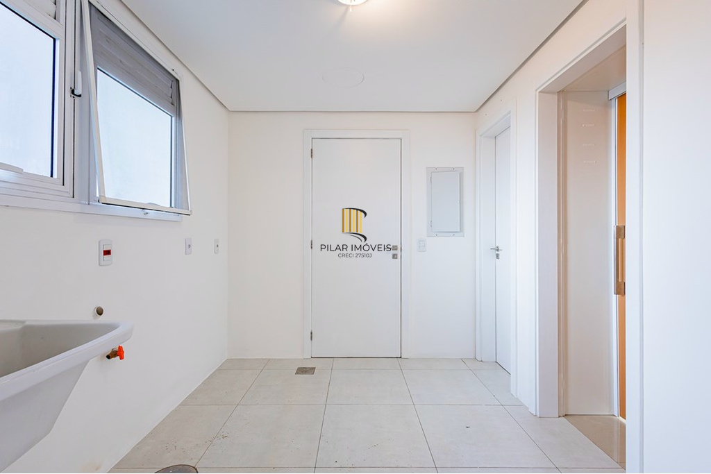 Apartamento 3 dormitórios no bairro Petrópolis