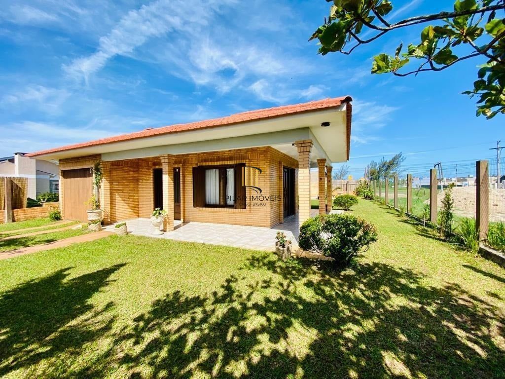 Casa 2 dormitórios no bairro Arpoador
