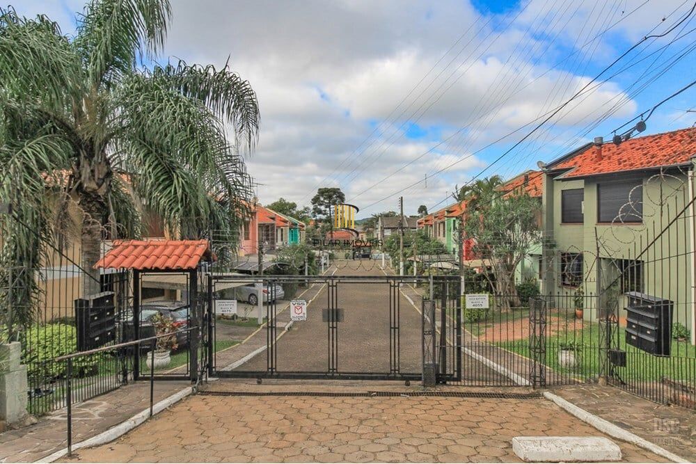 Casa de Condomínio 3 dormitórios no bairro Aberta dos Morros