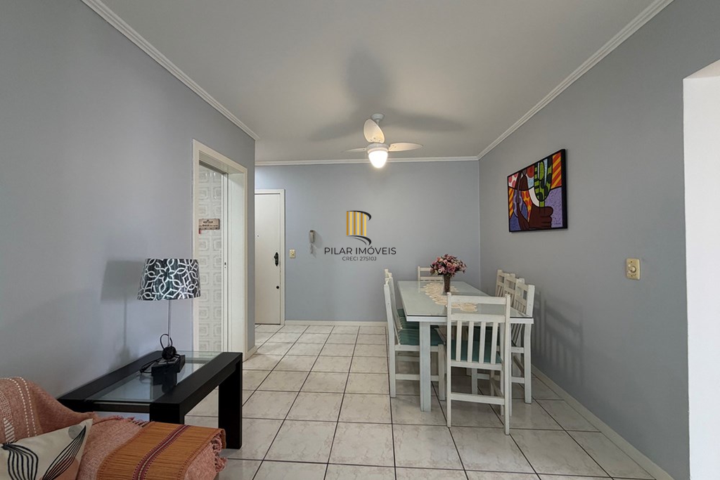 Apartamento 2 dormitórios no bairro Centro