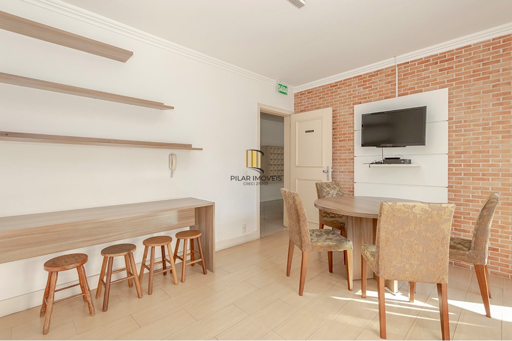 Apartamento 2 dormitórios no bairro Tristeza