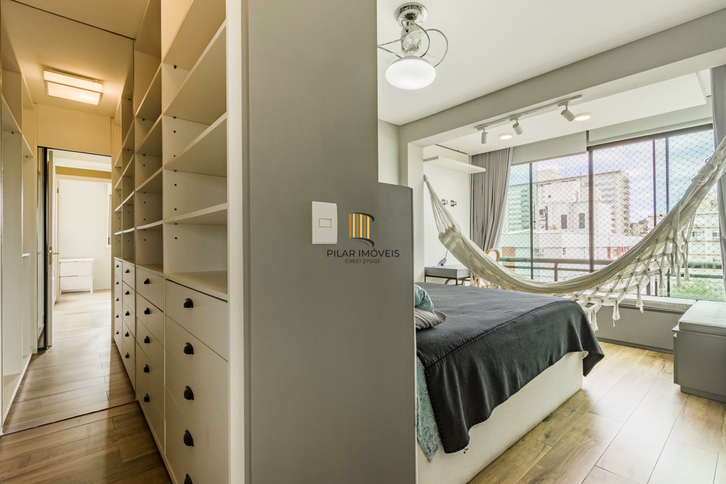 Apartamento 3 dormitórios no bairro Menino Deus