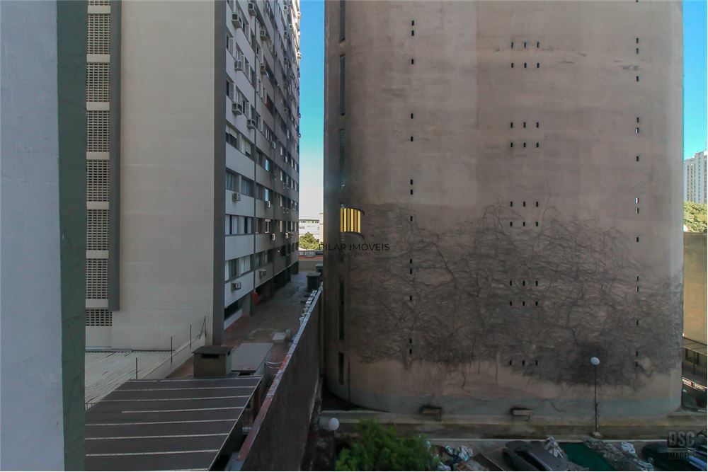 Apartamento 4 dormitórios no bairro Centro Histórico