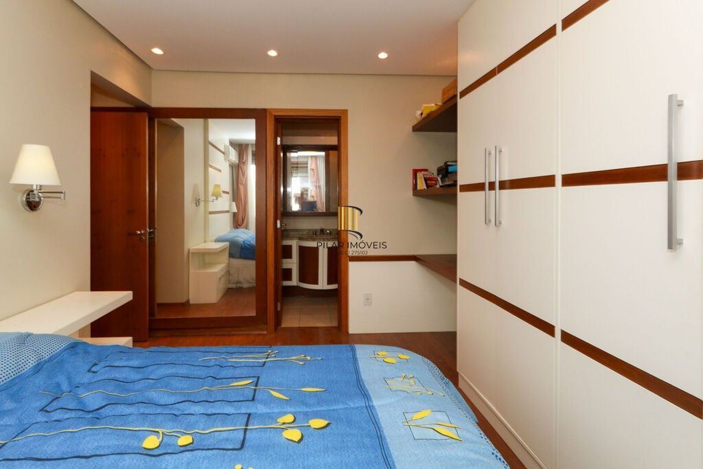 Apartamento 2 dormitórios no bairro Cidade Baixa