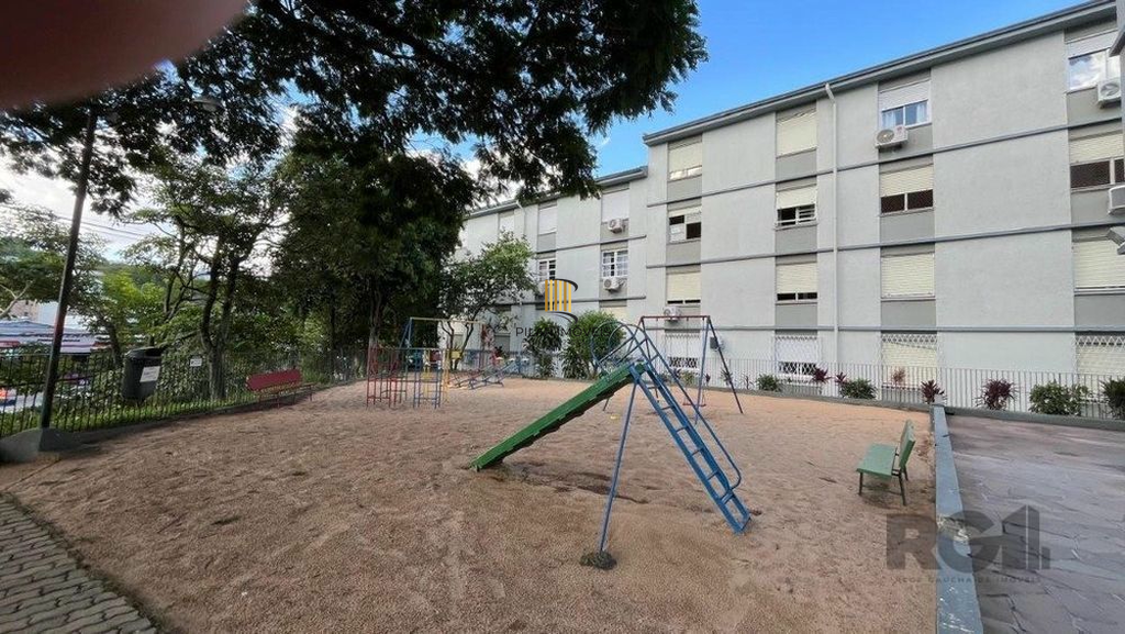 Apartamento 2 dormitórios no bairro Teresópolis