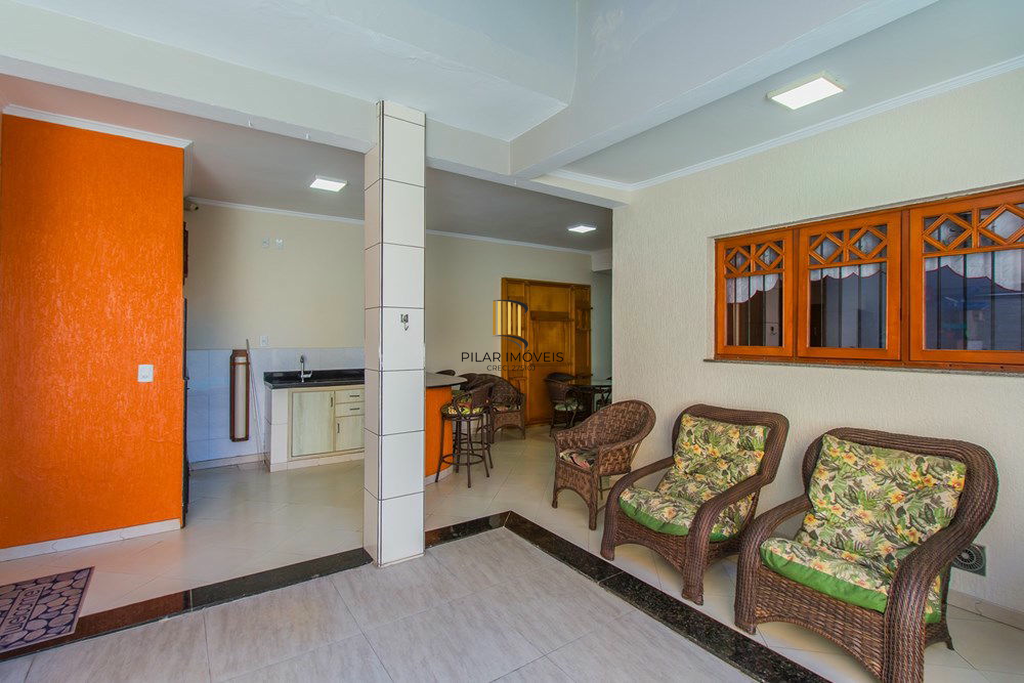 Casa 4 dormitórios no bairro Moinhos de Vento