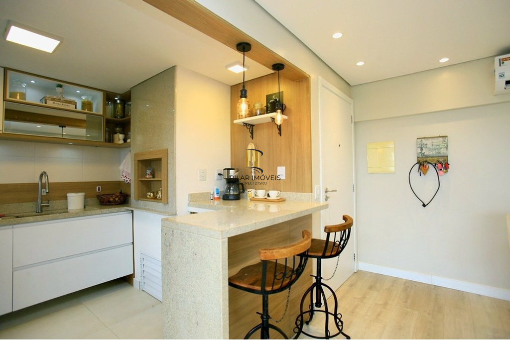 Apartamento 2 dormitórios no bairro Camaquã