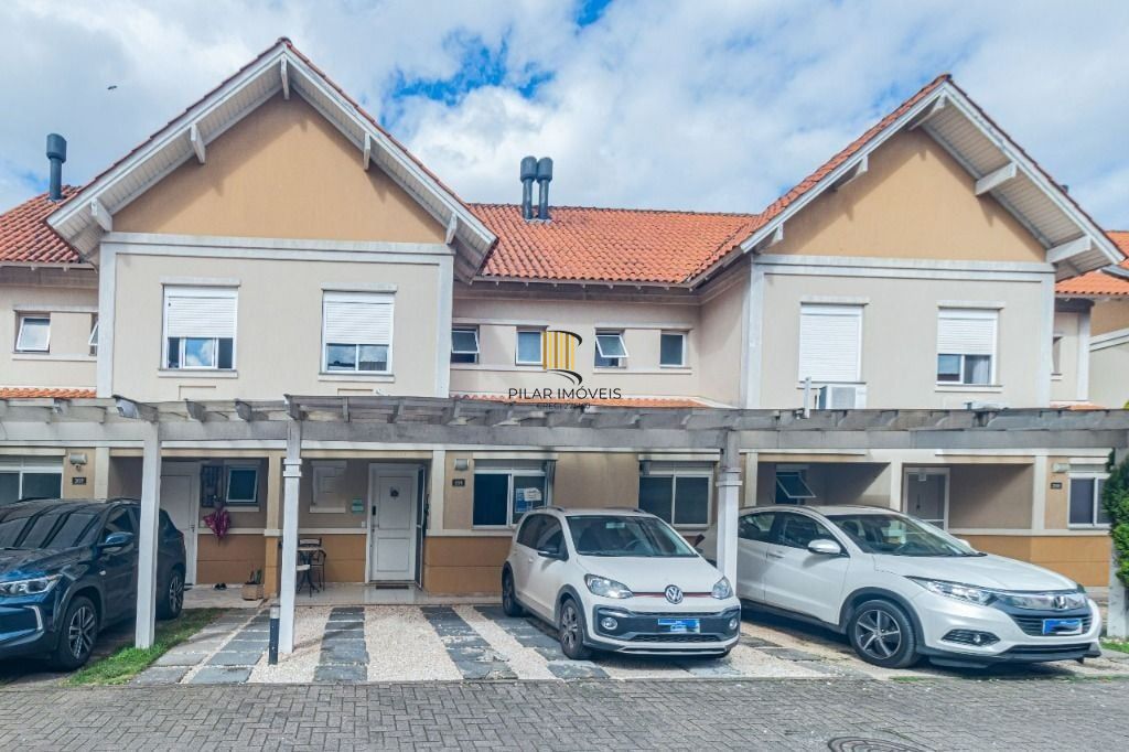 Casa 4 dormitórios no bairro Sarandi