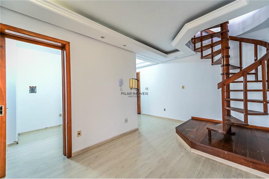 Cobertura 3 dormitórios no bairro Medianeira