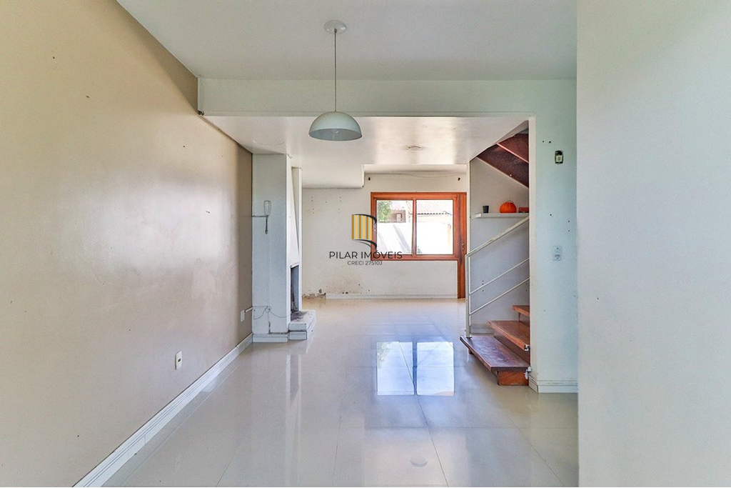 Casa de Condomínio 3 dormitórios no bairro Serraria