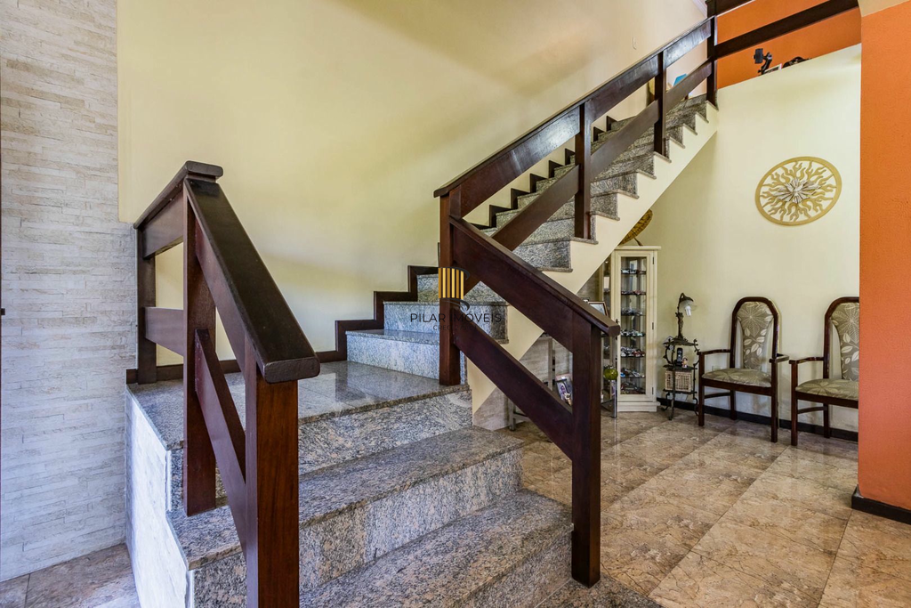 Casa 3 dormitórios no bairro Tristeza