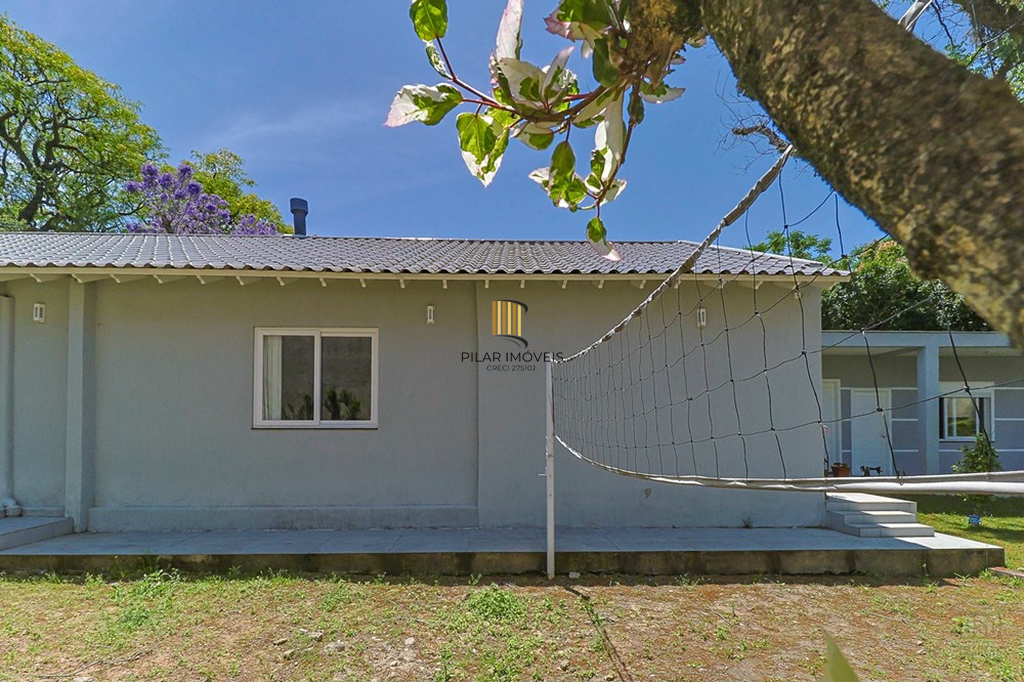 Casa 3 dormitórios no bairro Ipanema