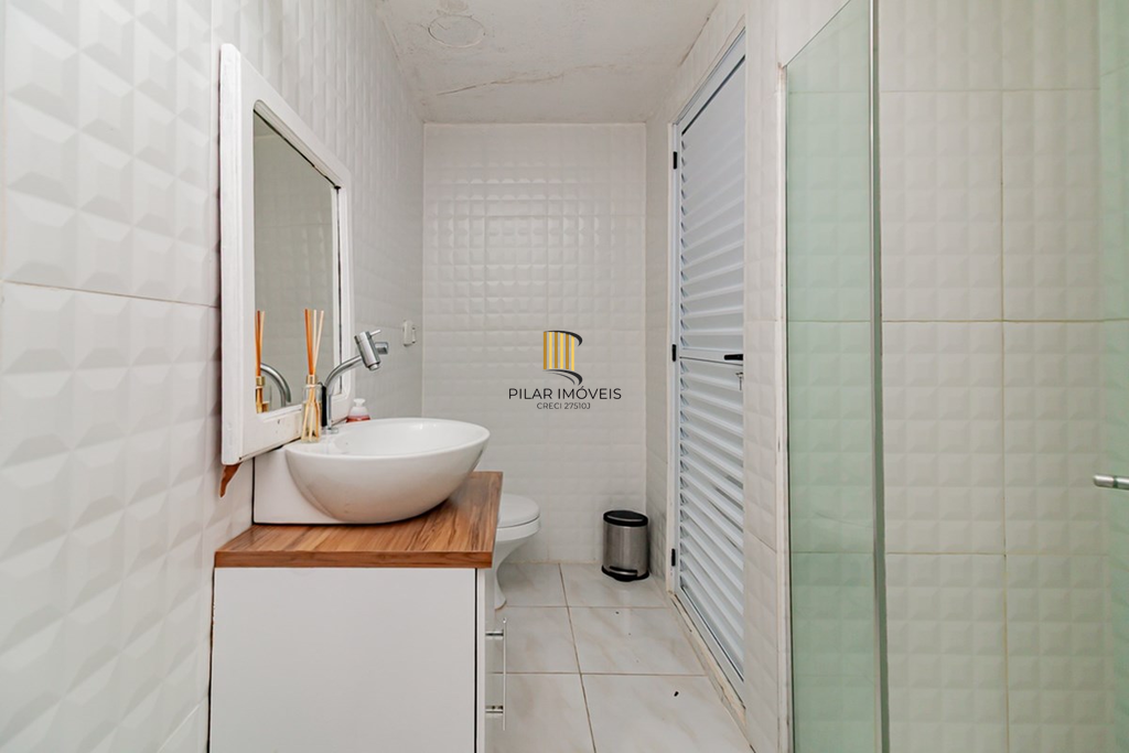 Apartamento 2 dormitórios no bairro Vila Ipiranga