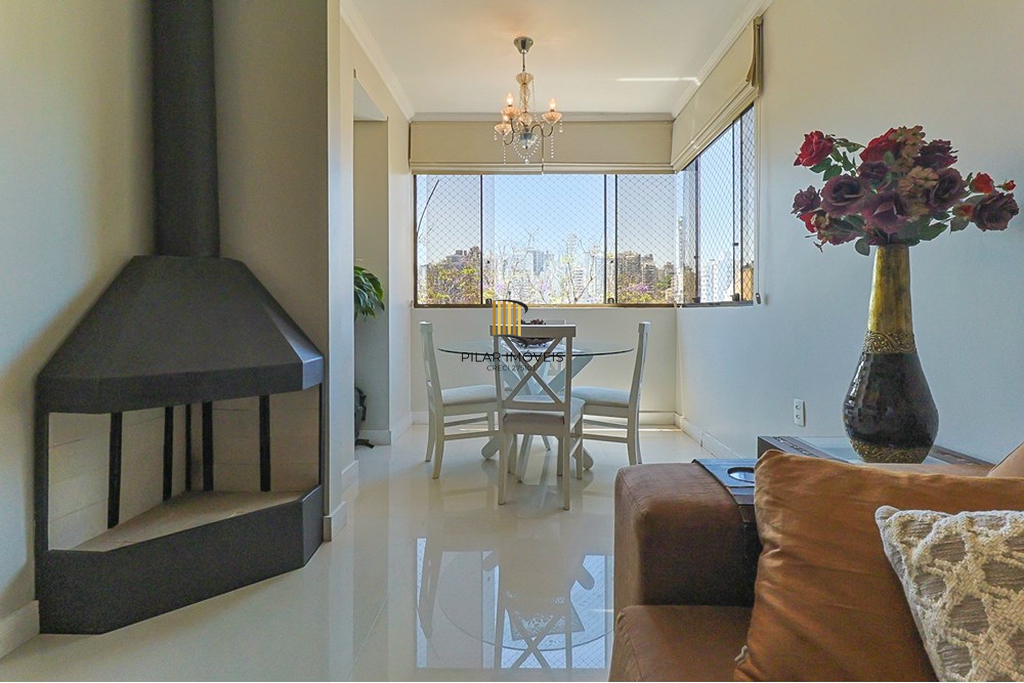 Cobertura 3 dormitórios no bairro Petrópolis