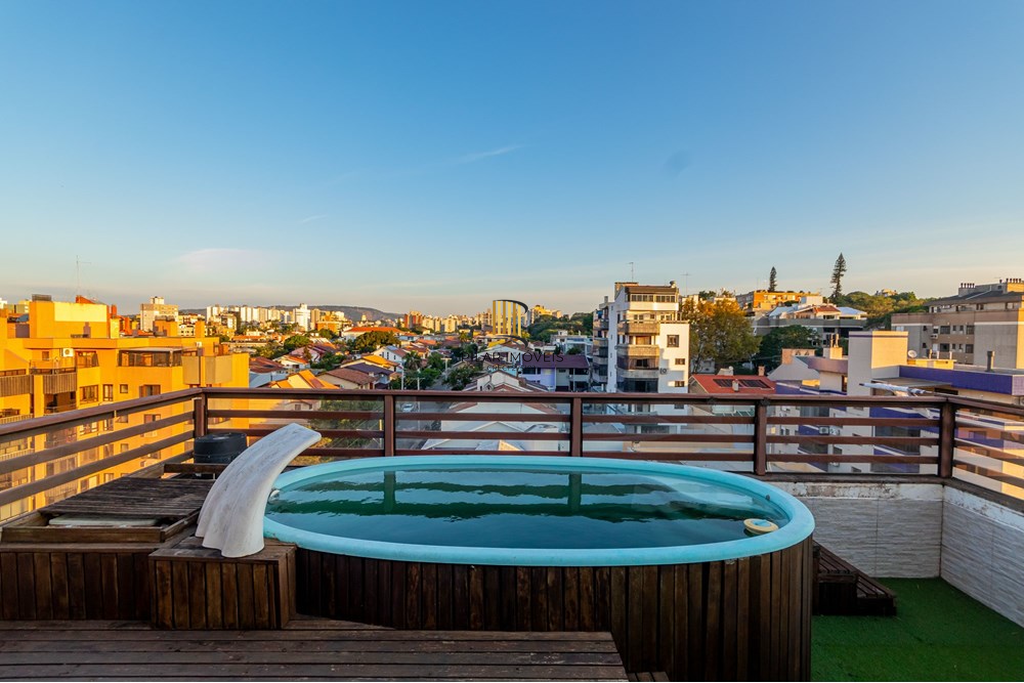 Cobertura 4 dormitórios no bairro Jardim Lindóia