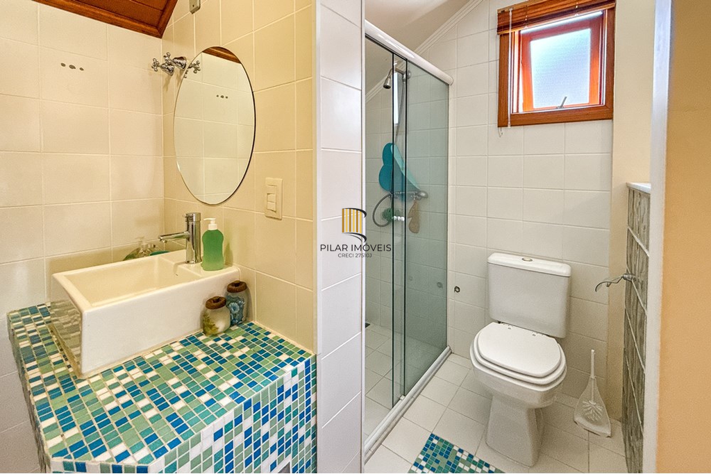 Casa 6 dormitórios no bairro Marechal Rondon