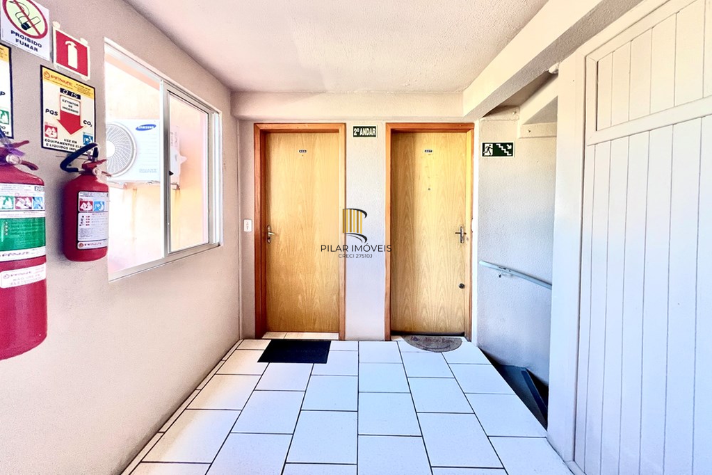 Apartamento 2 dormitórios no bairro Igara