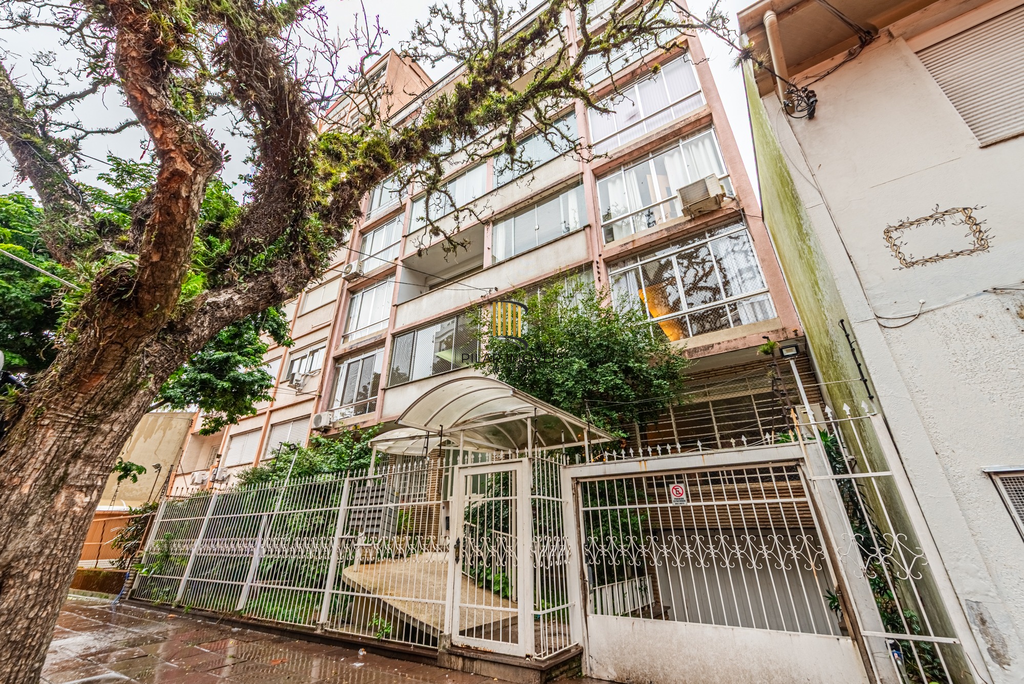 Apartamento 3 dormitórios no bairro Bom Fim