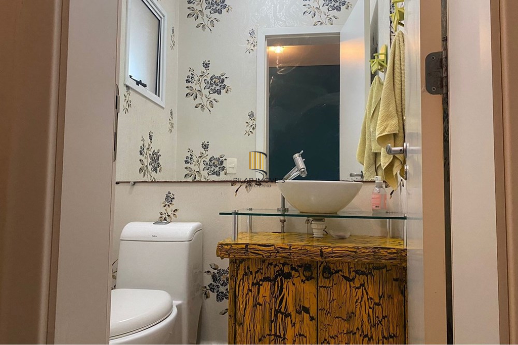 Casa de Condomínio 4 dormitórios no bairro Estância Velha