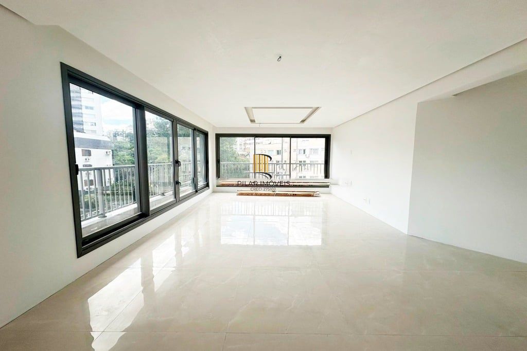 Apartamento 3 dormitórios no bairro Petrópolis