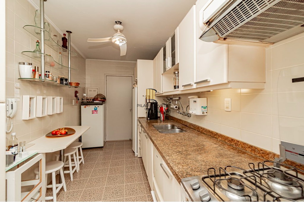 Apartamento 3 dormitórios no bairro Jardim Lindóia