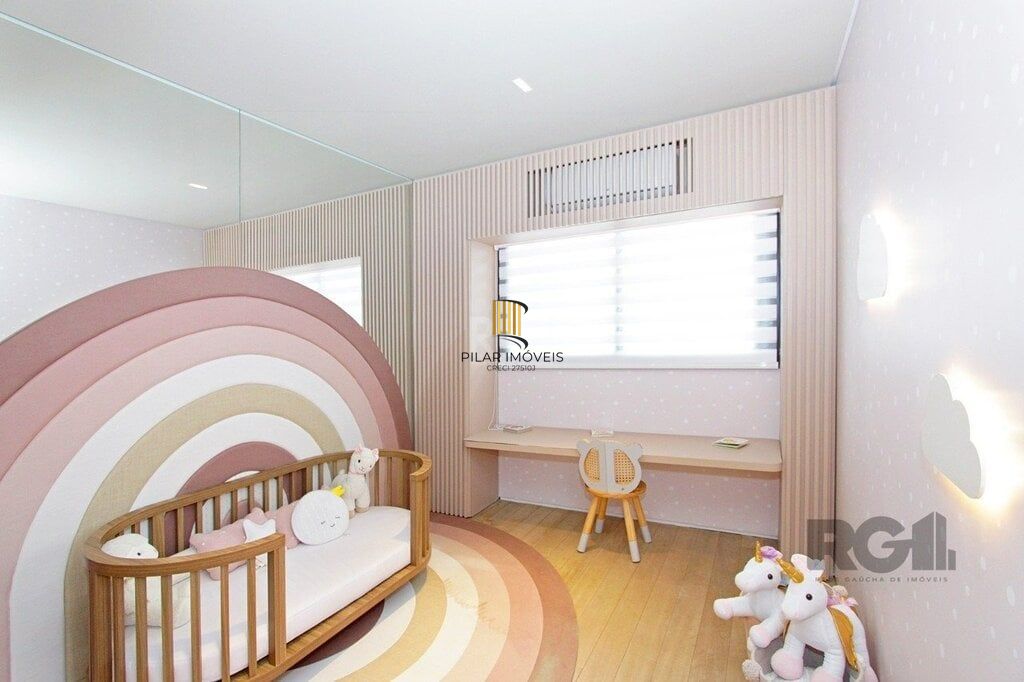 Apartamento 3 dormitórios no bairro Menino Deus