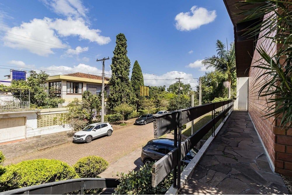 Casa 4 dormitórios no bairro Jardim Lindóia