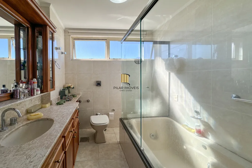 Apartamento 3 dormitórios no bairro Mont Serrat