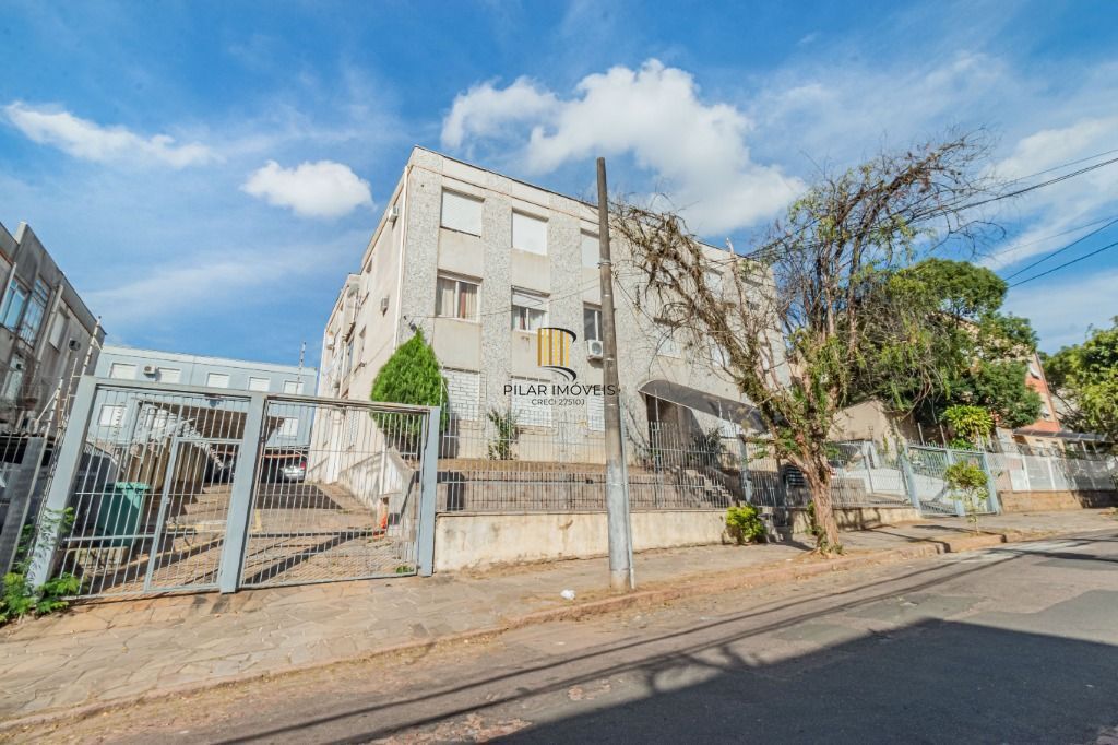 Apartamento 2 dormitórios no bairro São Sebastião