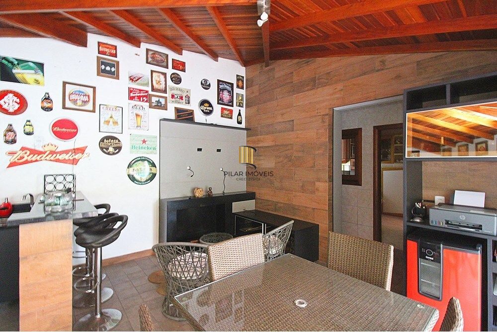 Casa 3 dormitórios no bairro Espírito Santo