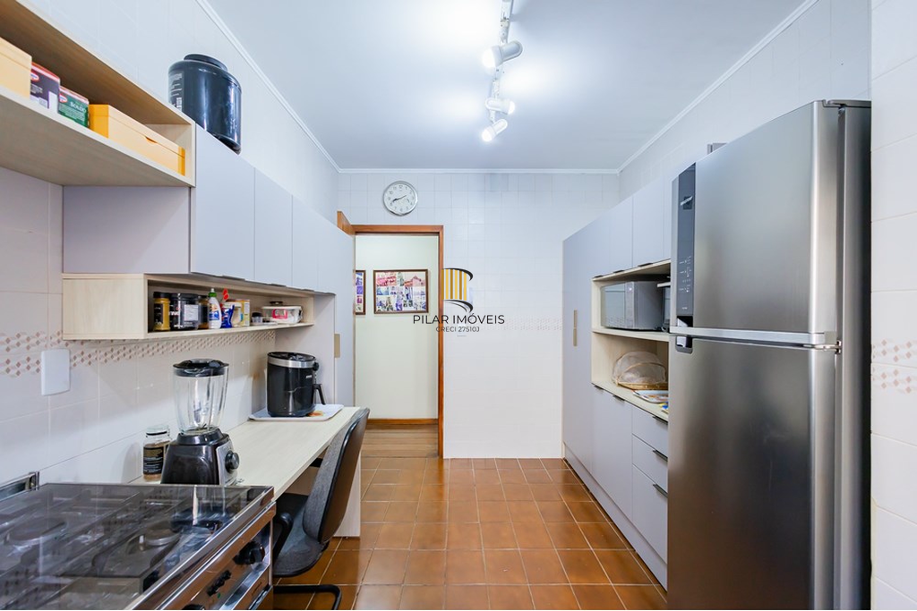 Cobertura 3 dormitórios no bairro Petrópolis